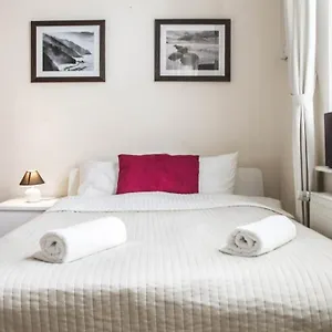 Napoli By Renters Apartament